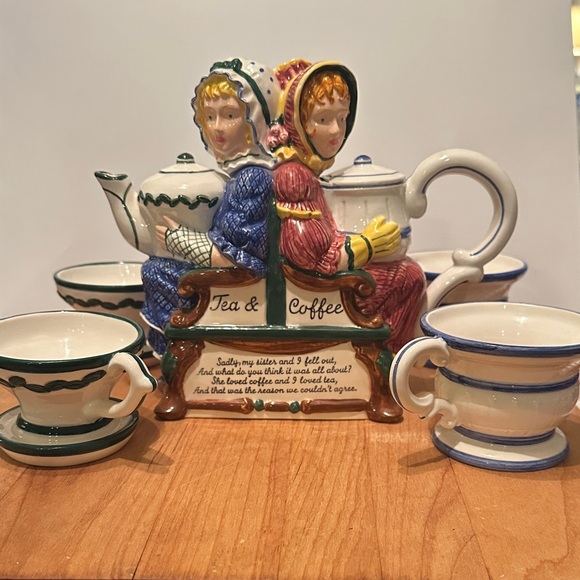 Department 56 Other - Vintage Dept 56 two sisters tea/coffee pot with four cups